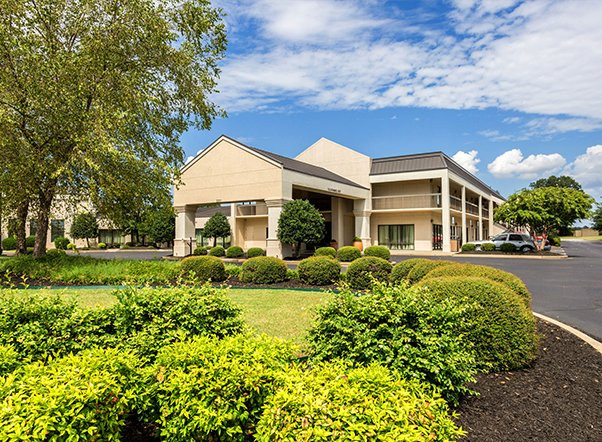 尤宁城希尔顿恒庭酒店主图