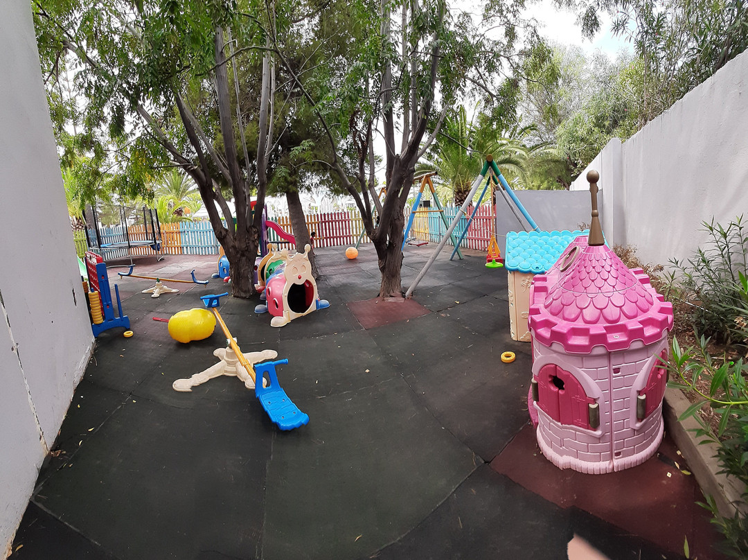 总统俱乐部酒店主图