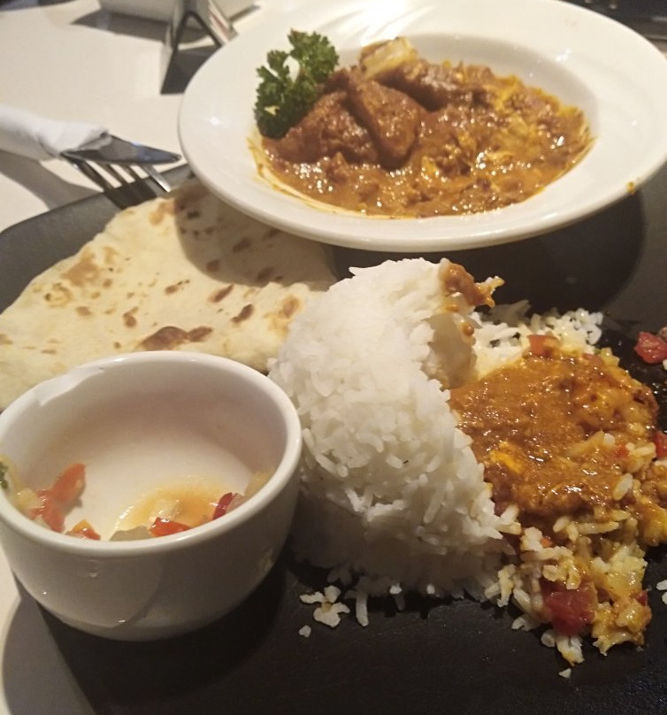 Golden Horse Hotel主图