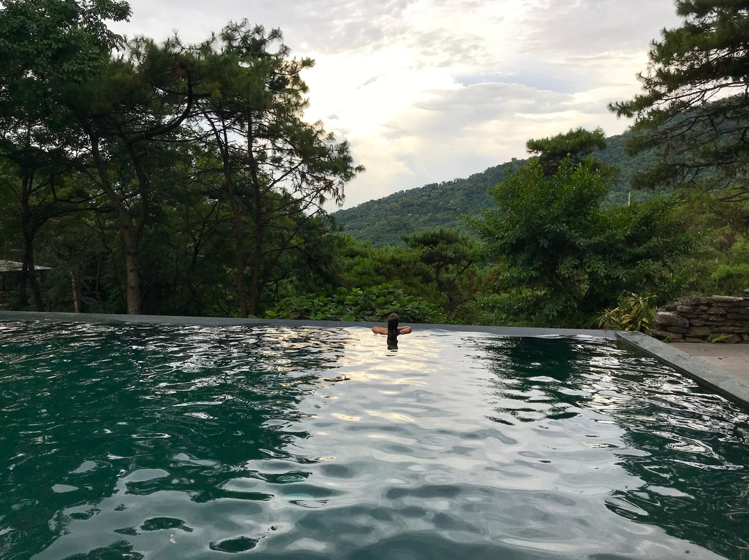 Melia Ba Vi Mountain Retreat主图