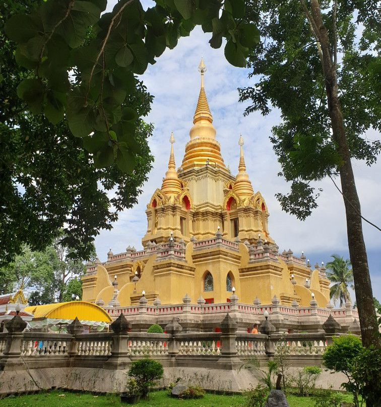 Phra Mahathat Chadi Phra Phutthammaprakat景点图片