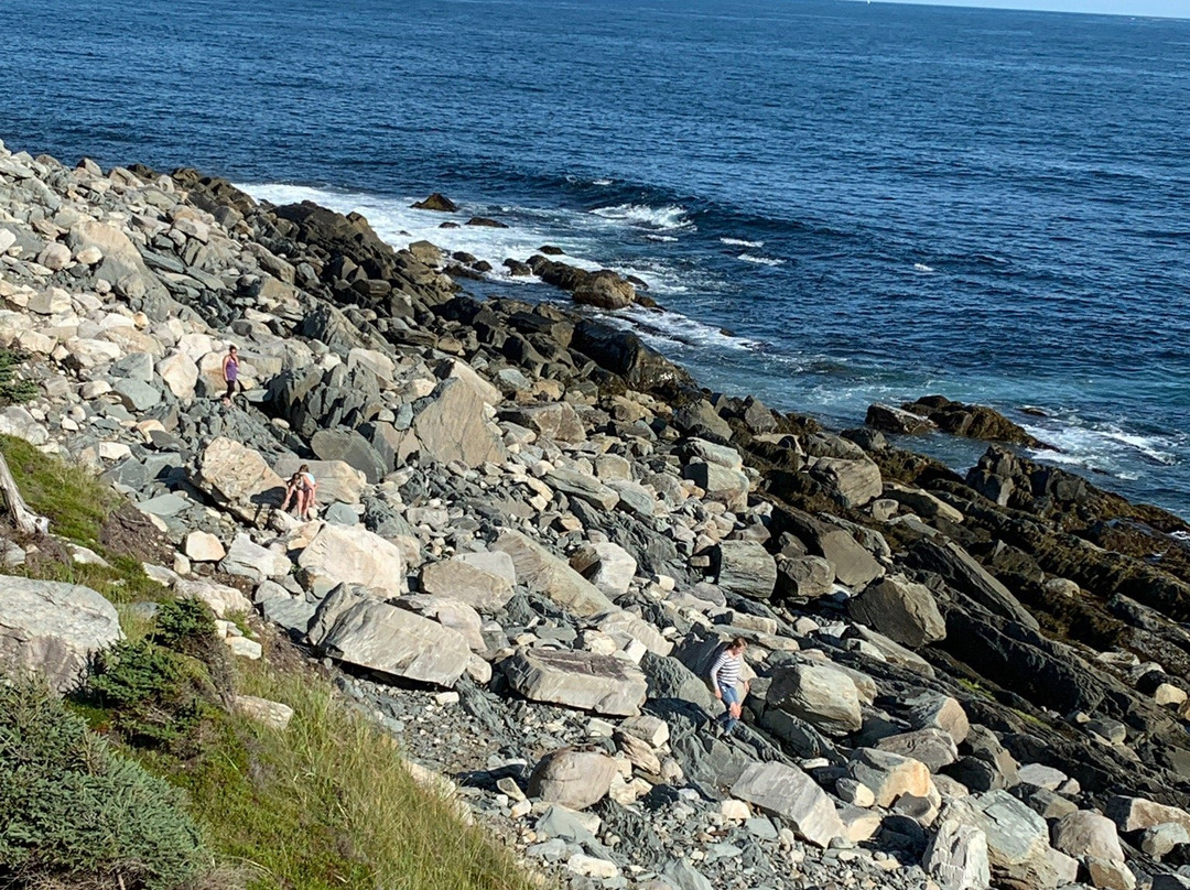Port Bickerton Lighthouse Beach Park Trail-Sherbrooke必去景点