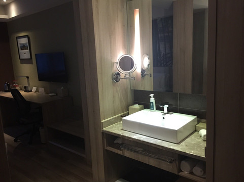 安吉亚朵酒店主图