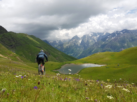 Like Bike-第比利斯必去景点