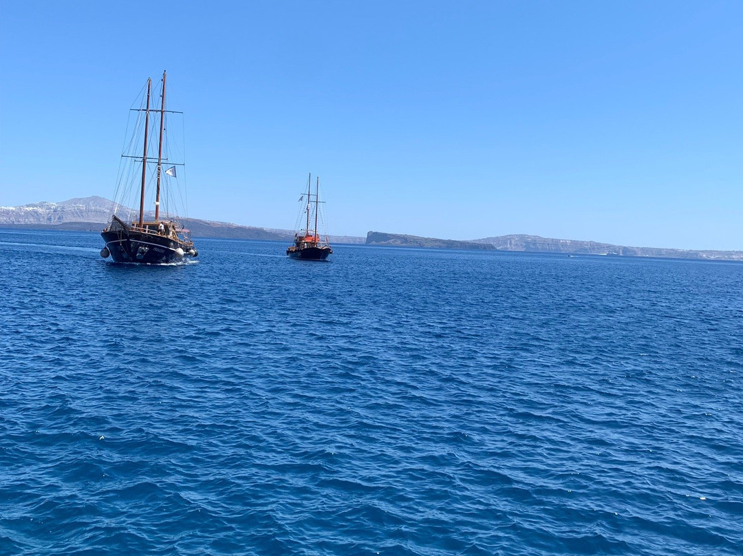 Caldera's Boats Santorini Sea Excursions景点图片
