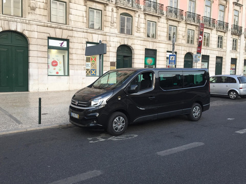 Only happy-Shuttle & Tours-里斯本必去景点