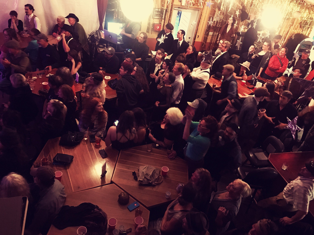 Justin Cole's Down East Saloon-荷马必去景点