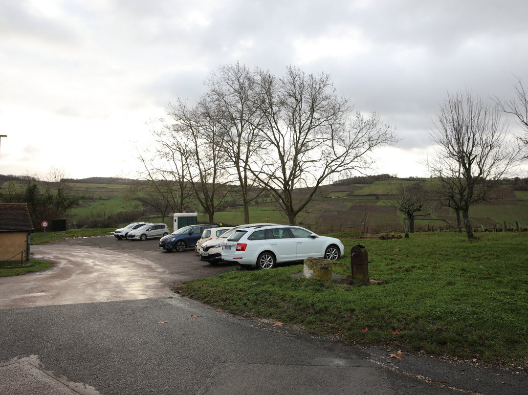 Borne Fontaine De Chamilly À Moroges