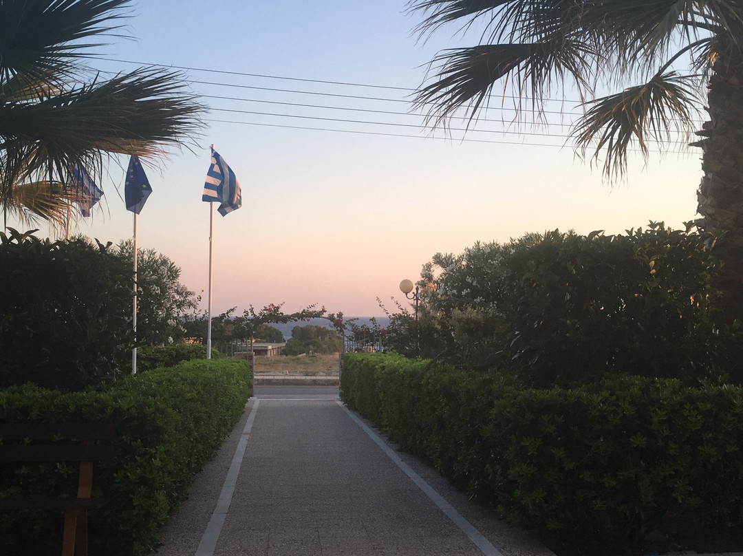 Karteros Hotel主图