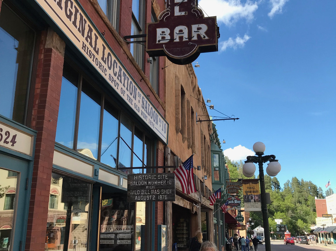 Wild Bill's Trading Post on Main St.-戴德伍德必去景点