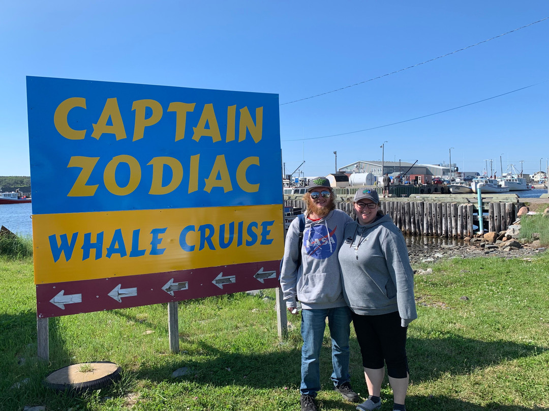 Captain Zodiac Whale Cruise景点图片