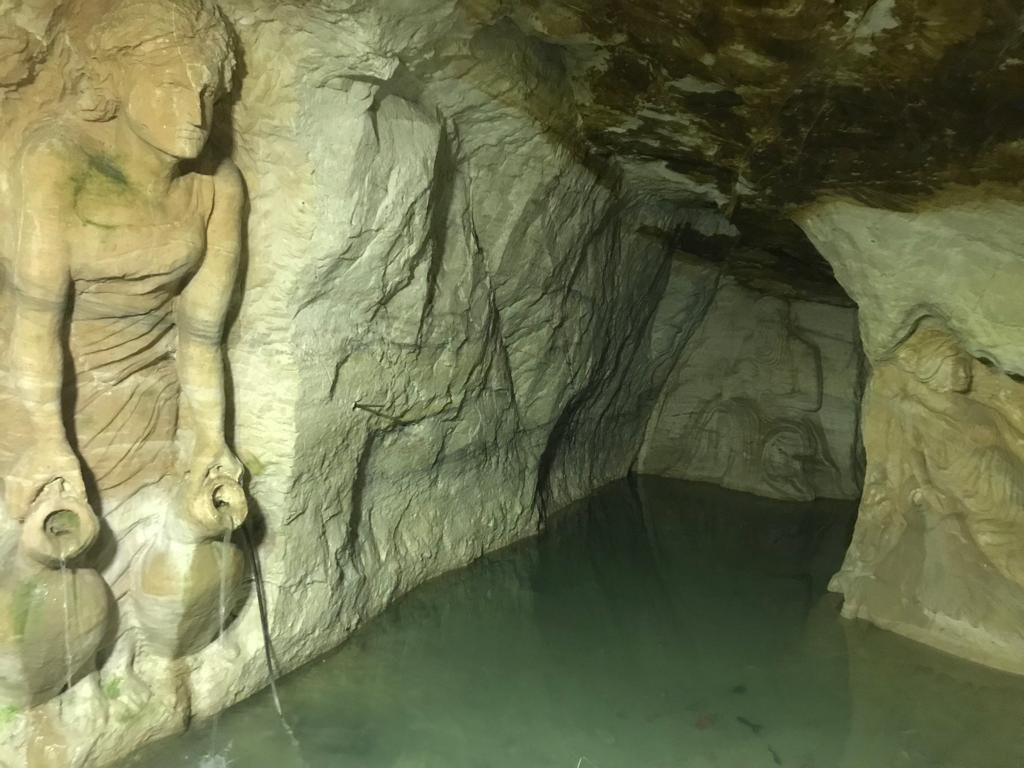 Moses Cave景点图片