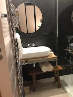 Hôtel Singulier Bordeaux主图