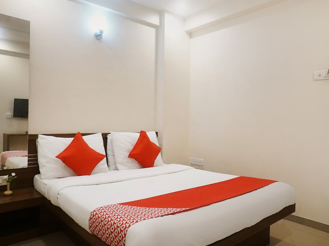 Sai Srushti By Neem Square主图