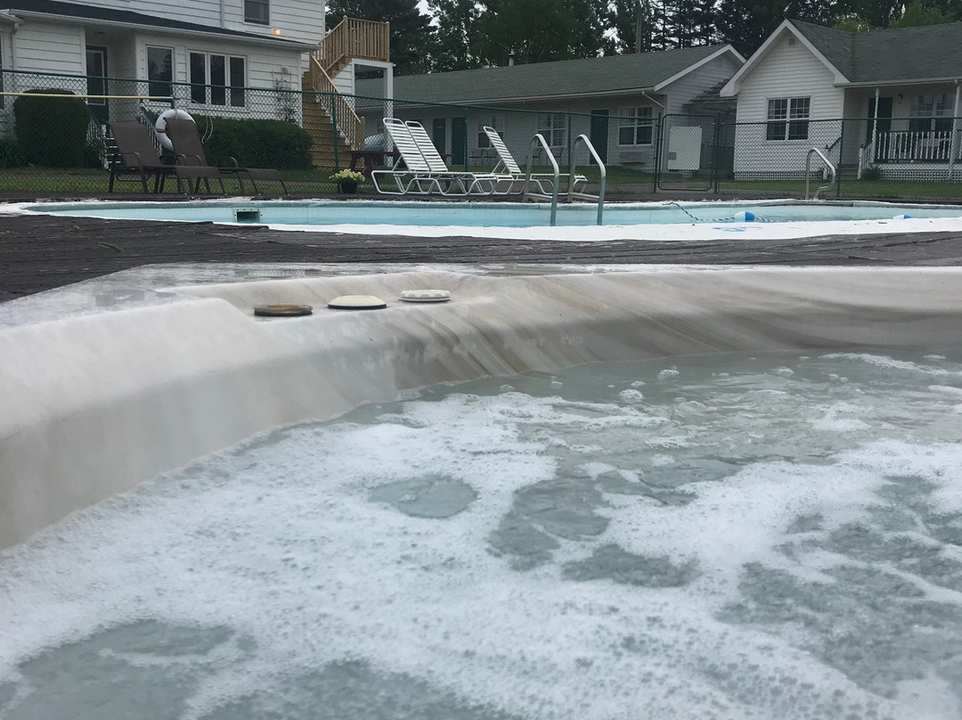 Anne Shirley Motel & Cottages主图