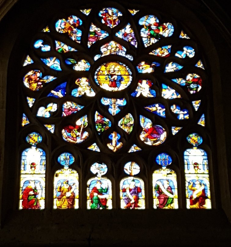 Eglise Saint Sulpice-Nogent-le-Roi必去景点