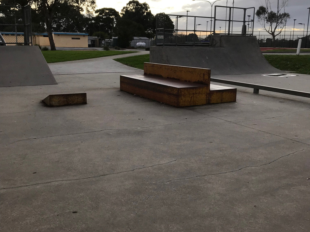 Cochrane Park-Koo-Wee-Rup必去景点