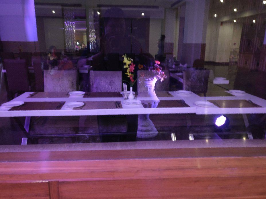 Capital O 8677 The Amor主图