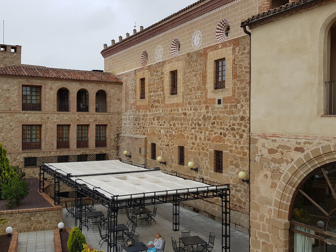 普拉森西亚旅馆主图