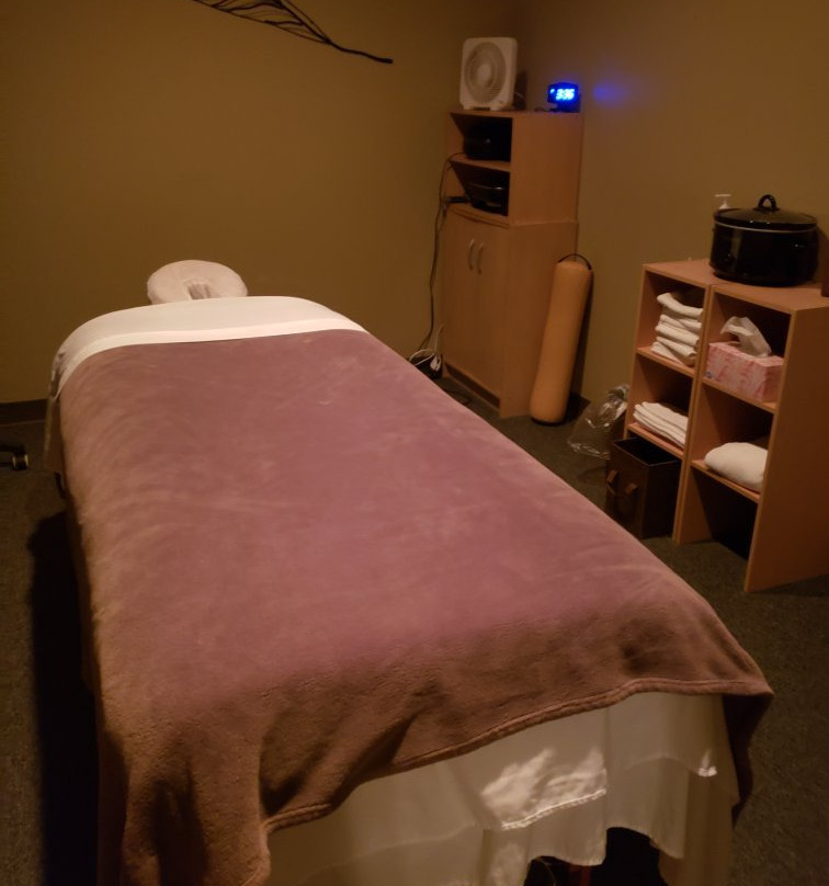 All About Me Day Spa-Helotes必去景点