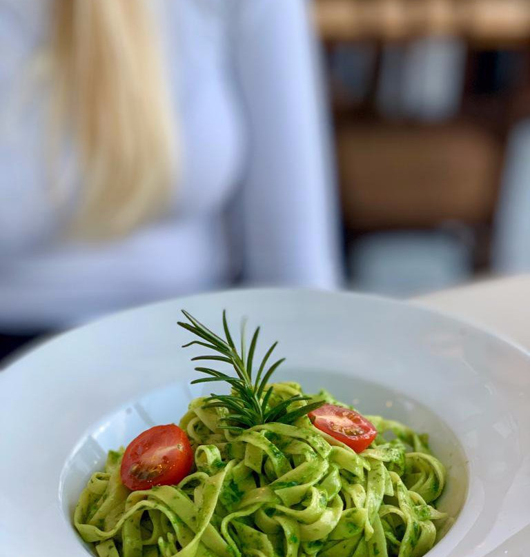 Oberembrach餐馆和美食-Restaurant LOKAL