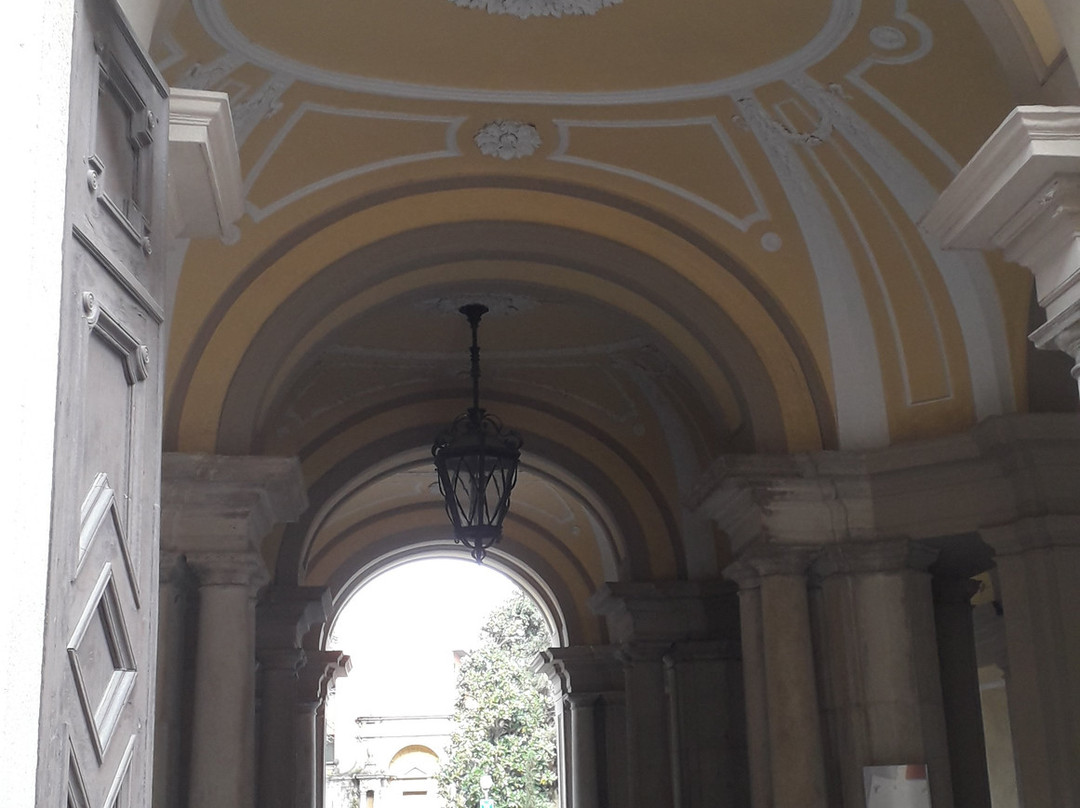 Palazzo Caron già Arborio Mella-韦尔切利必去景点