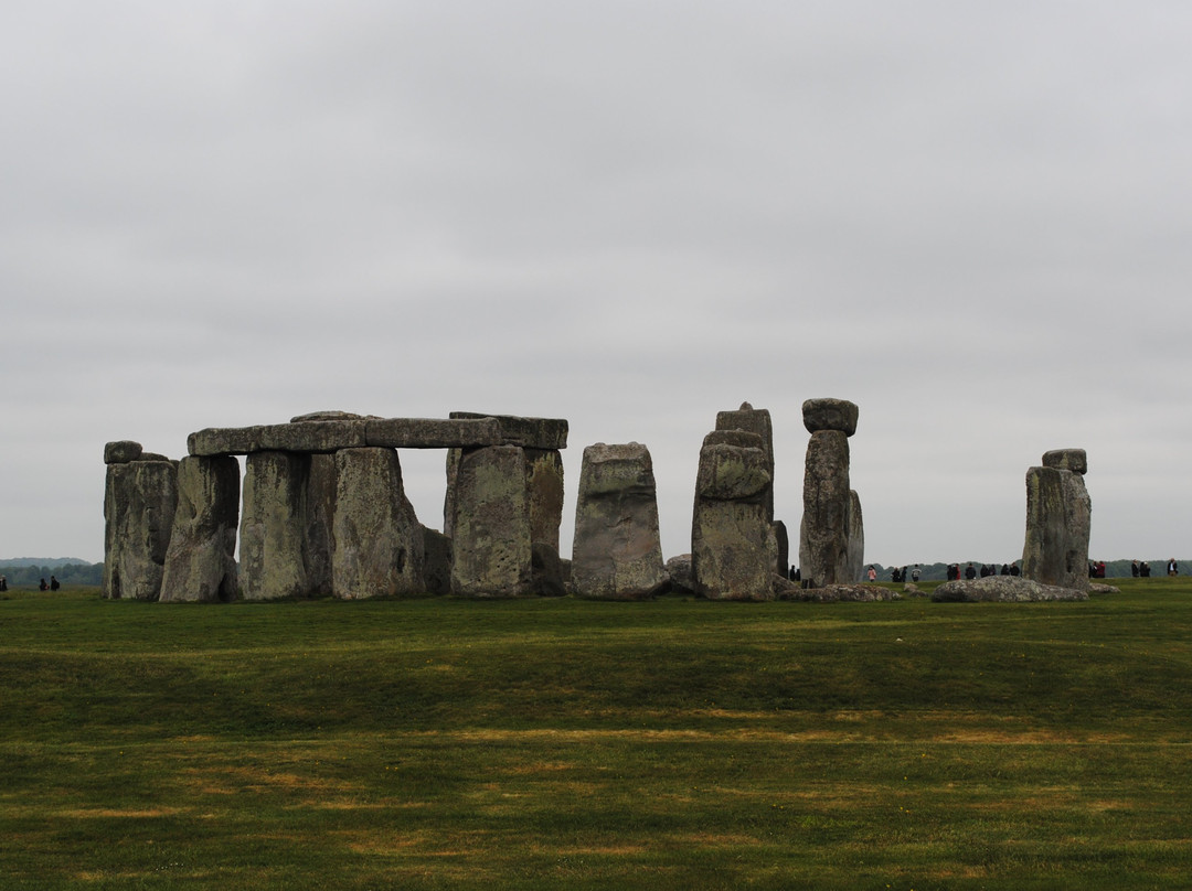 Salisbury, Stonehenge and Sarum Tours景点图片