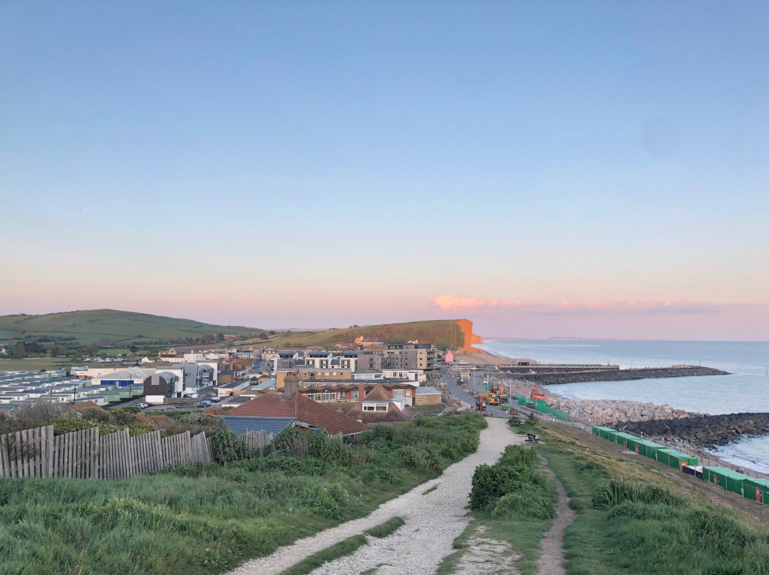 West Bay Harbour景点图片