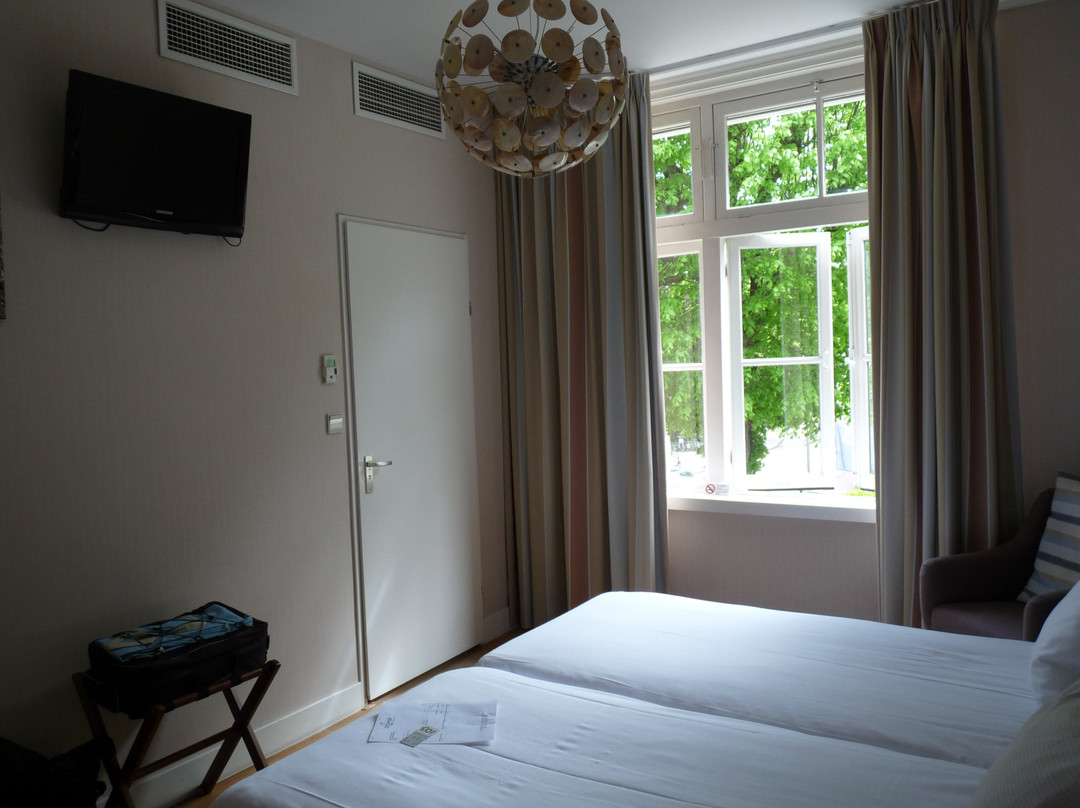 Hotel Loetje Overveen主图