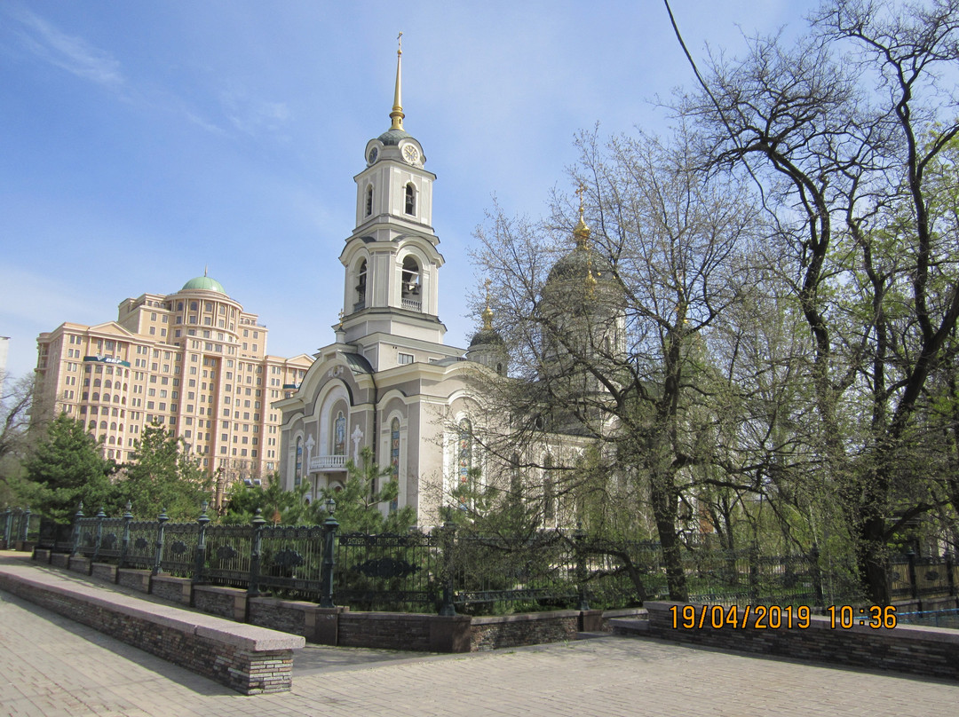 The Holy Transfiguration Cathedral景点图片