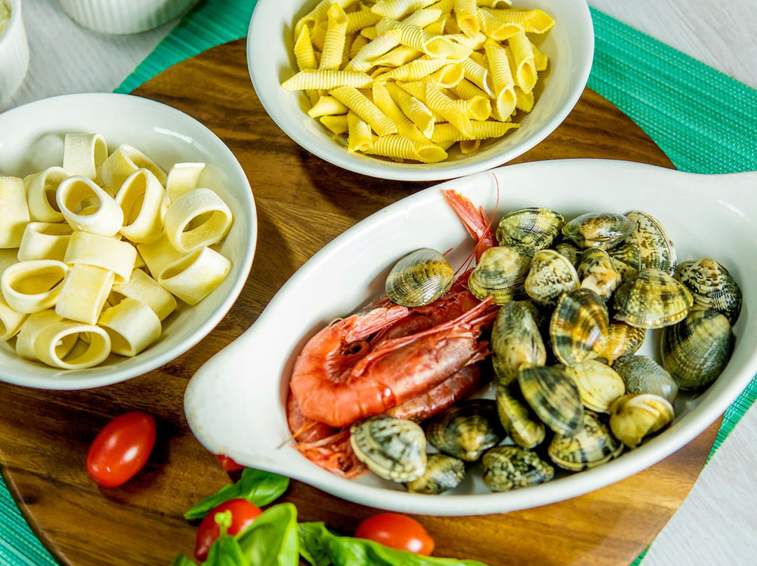 Qala餐馆和美食-D`Bar Cafe Restaurant