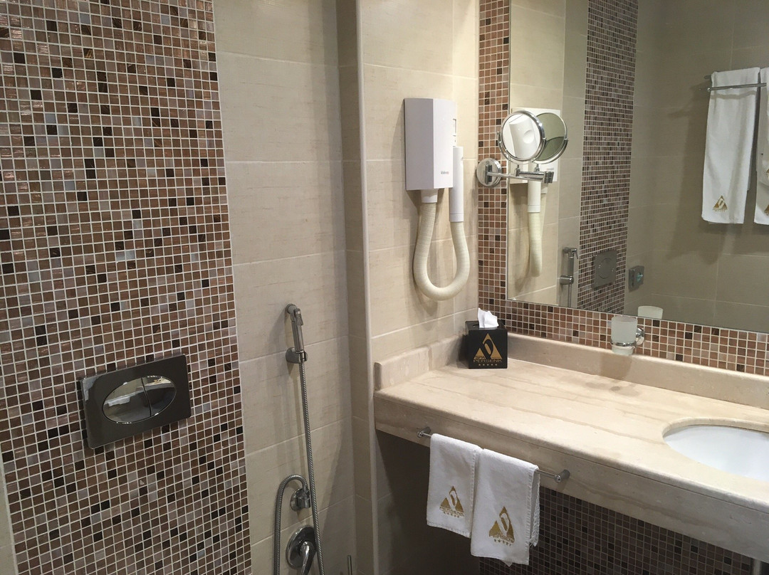 帕森克温泉酒店主图