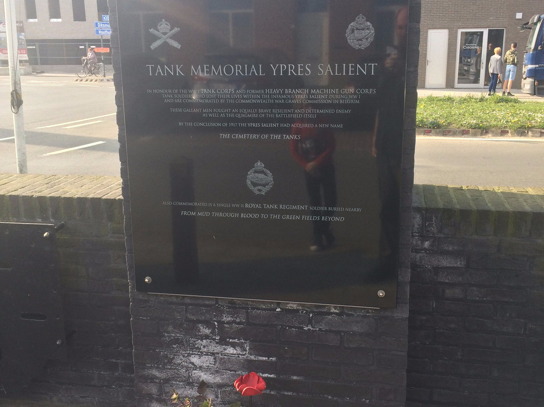 Tank Memorial Ypres Salient - Poelkapelle景点图片