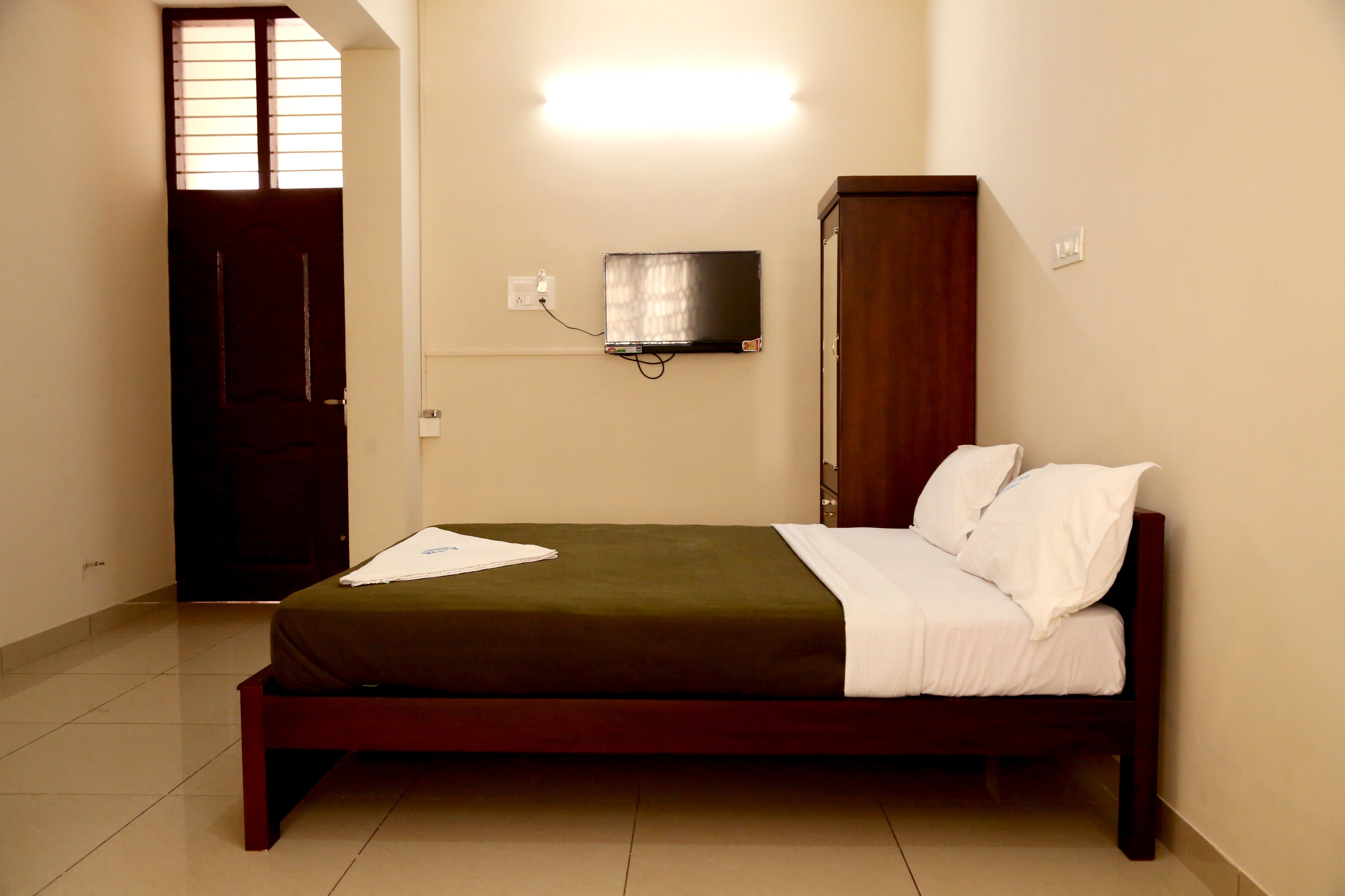 Aditya Residency-官方