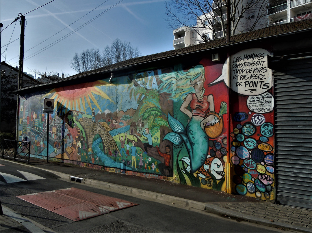 Fresque Trop de Murs-L'Ile-Saint-Denis必去景点