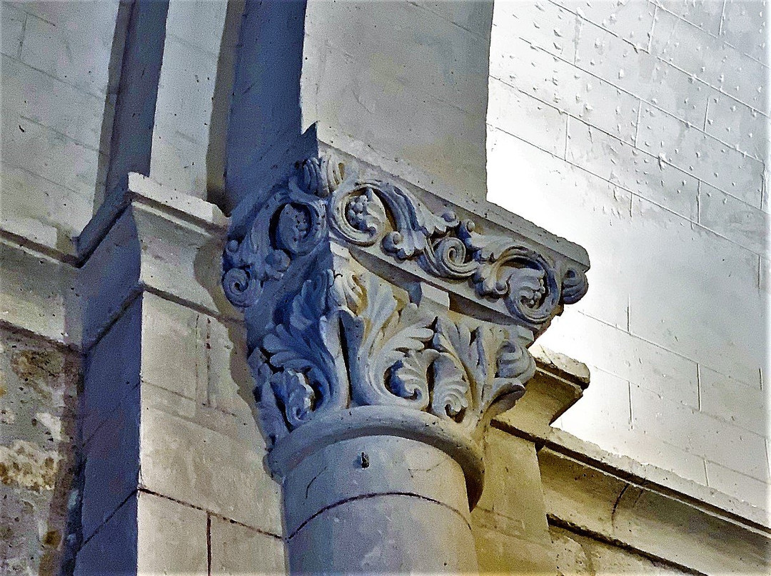 Eglise Saint-Vivien-Charras必去景点