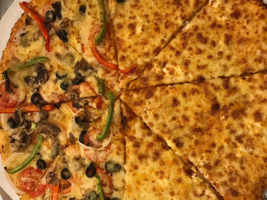 Yellow Cab Pizza Co.主图