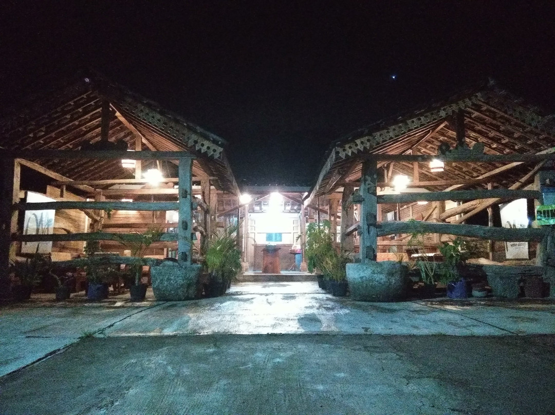 Watoe Abang