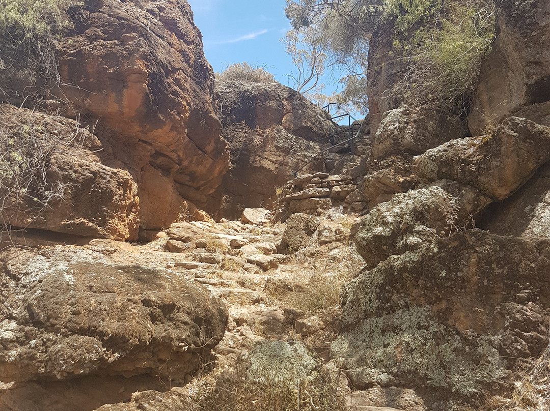 Hermits Cave景点图片