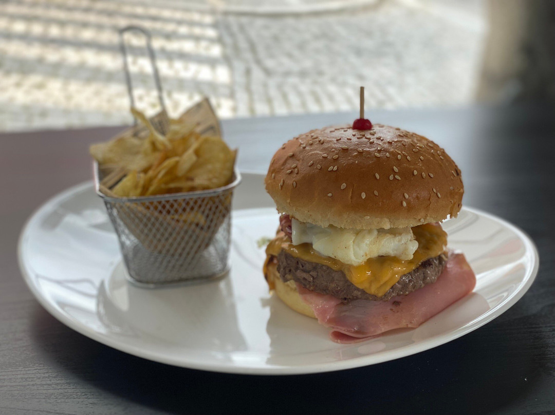 Pop ! Coffee Shop & Grill