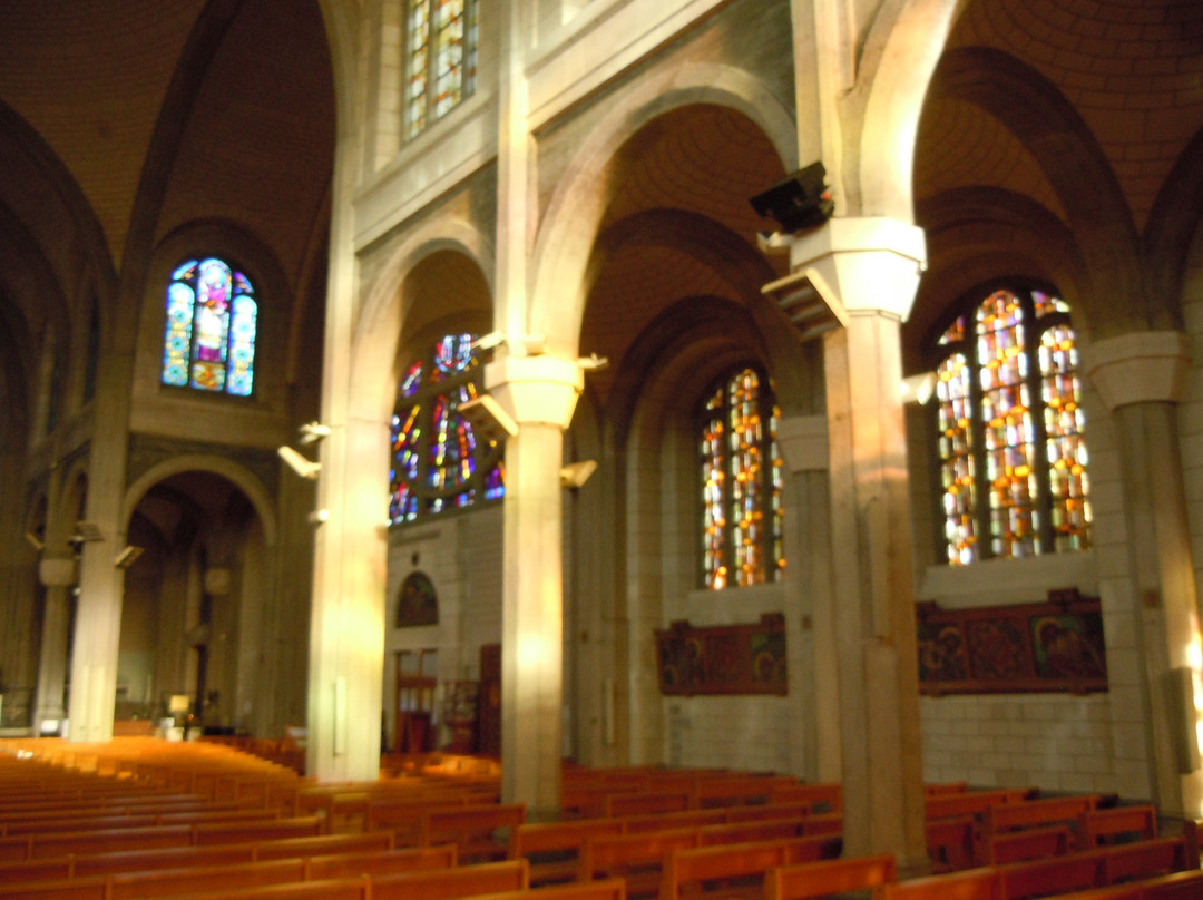 Église Notre-Dame-de-Lourdes景点图片