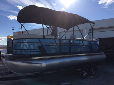 Sandbar Powersports-哈瓦苏湖城必去景点