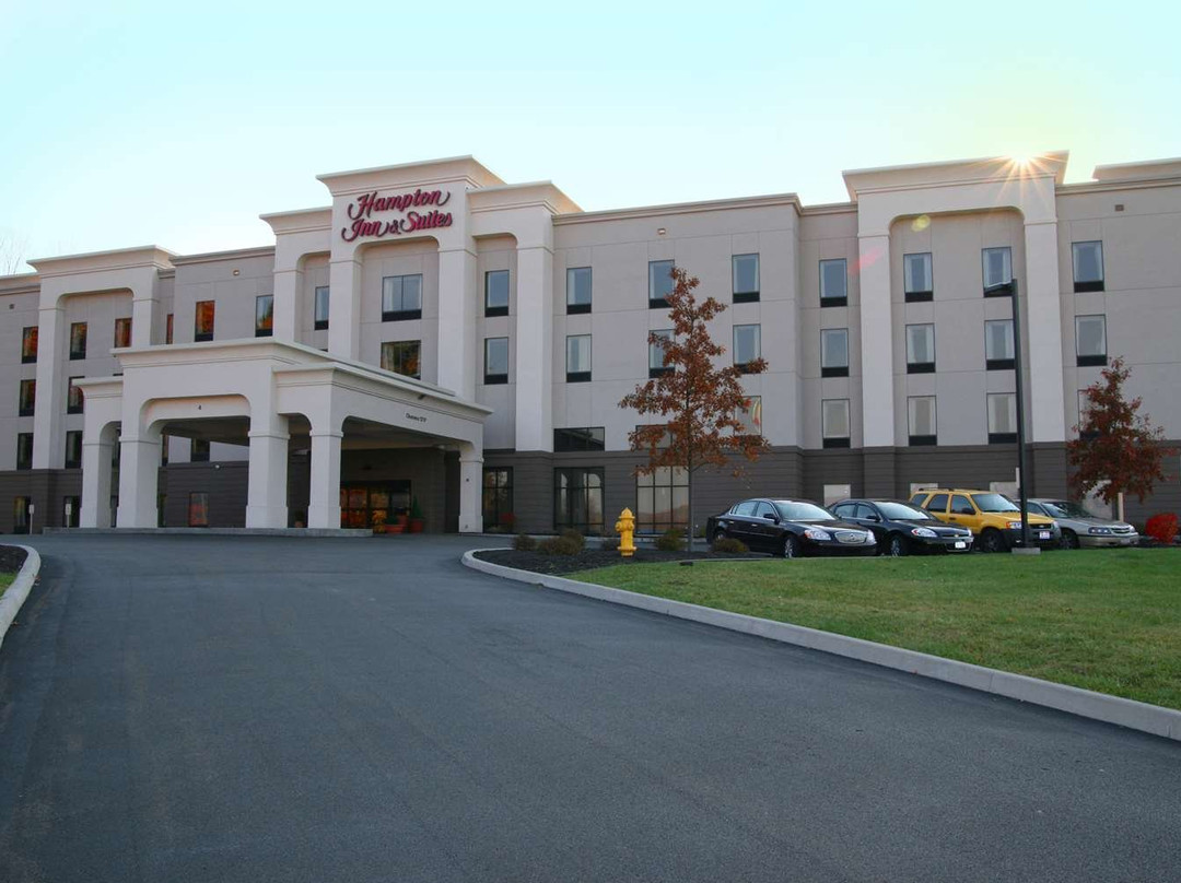 Hampton Inn & Suites Jamestown主图