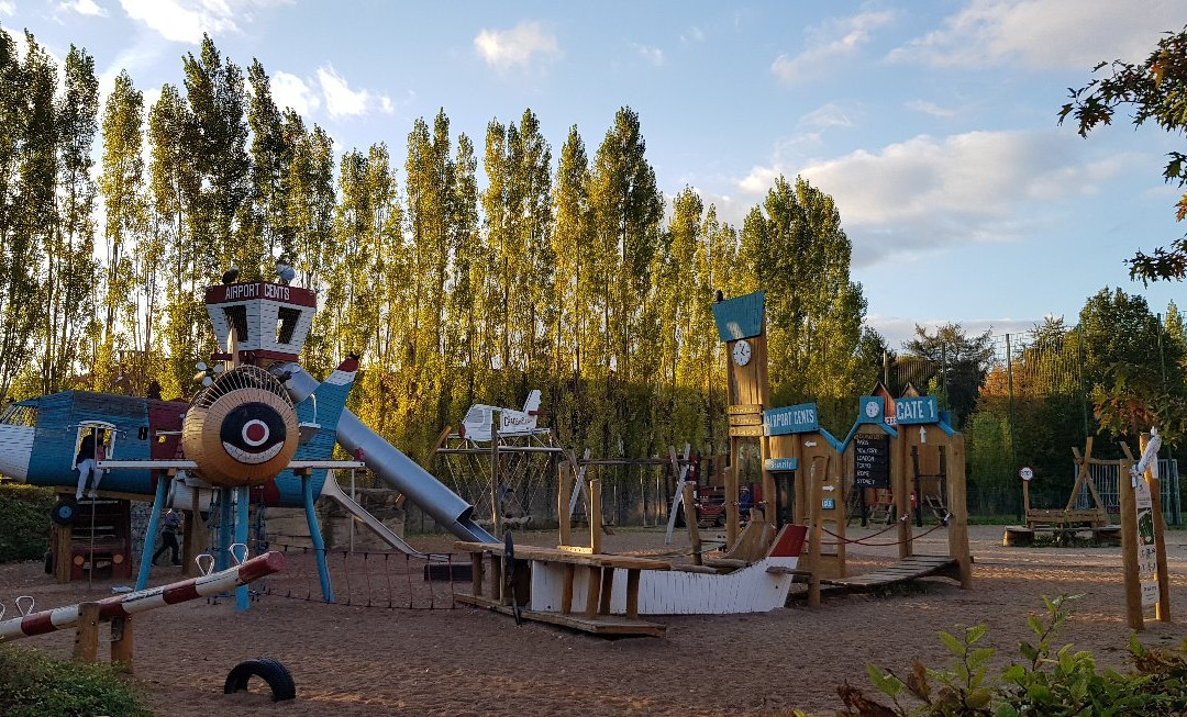 Airport Park & Playground-卢森堡城必去景点