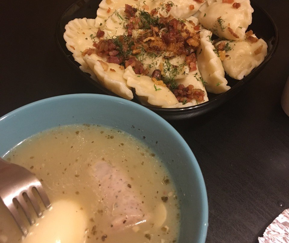 Biala Rawska餐馆和美食-Nalesnikarnia