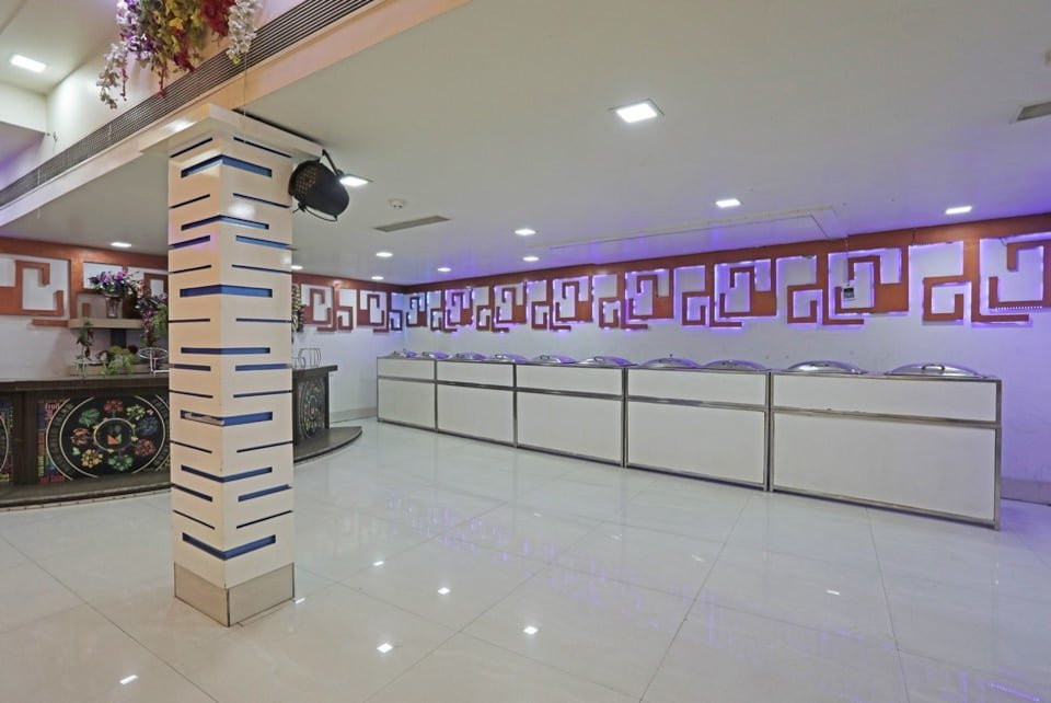 OYO Hotel New Blue Umbrella主图