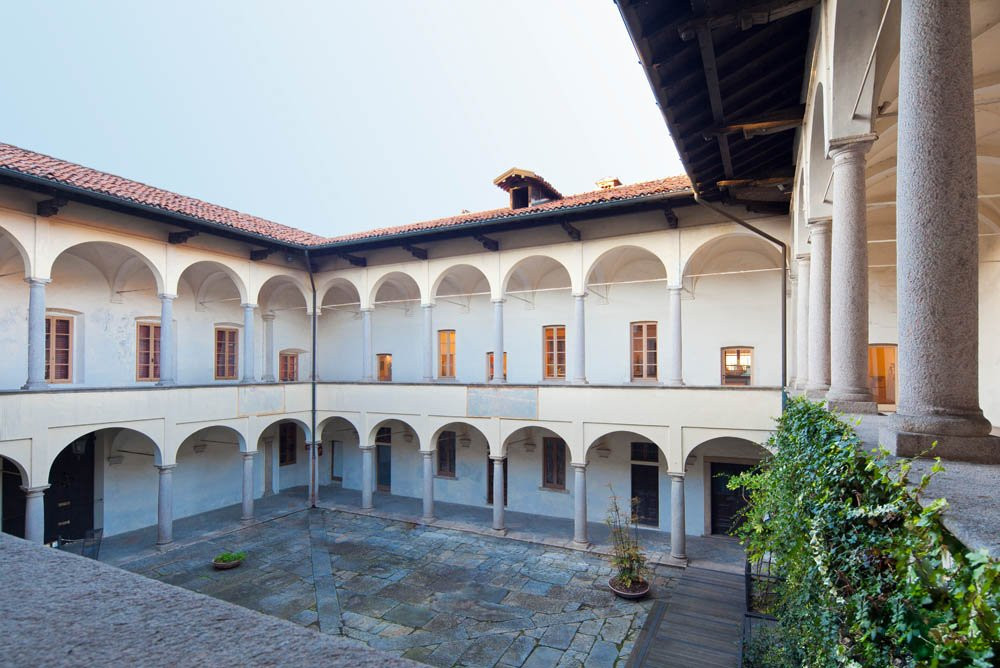 Palazzo Perabo景点图片