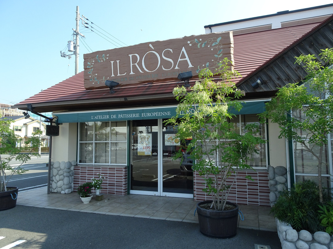 イル ローザ松茂空港店