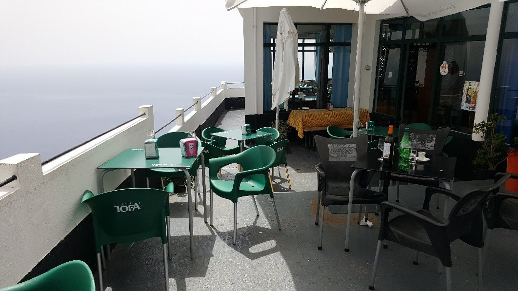 Ponta do Pargo餐馆和美食-Restaurante O Precipicio