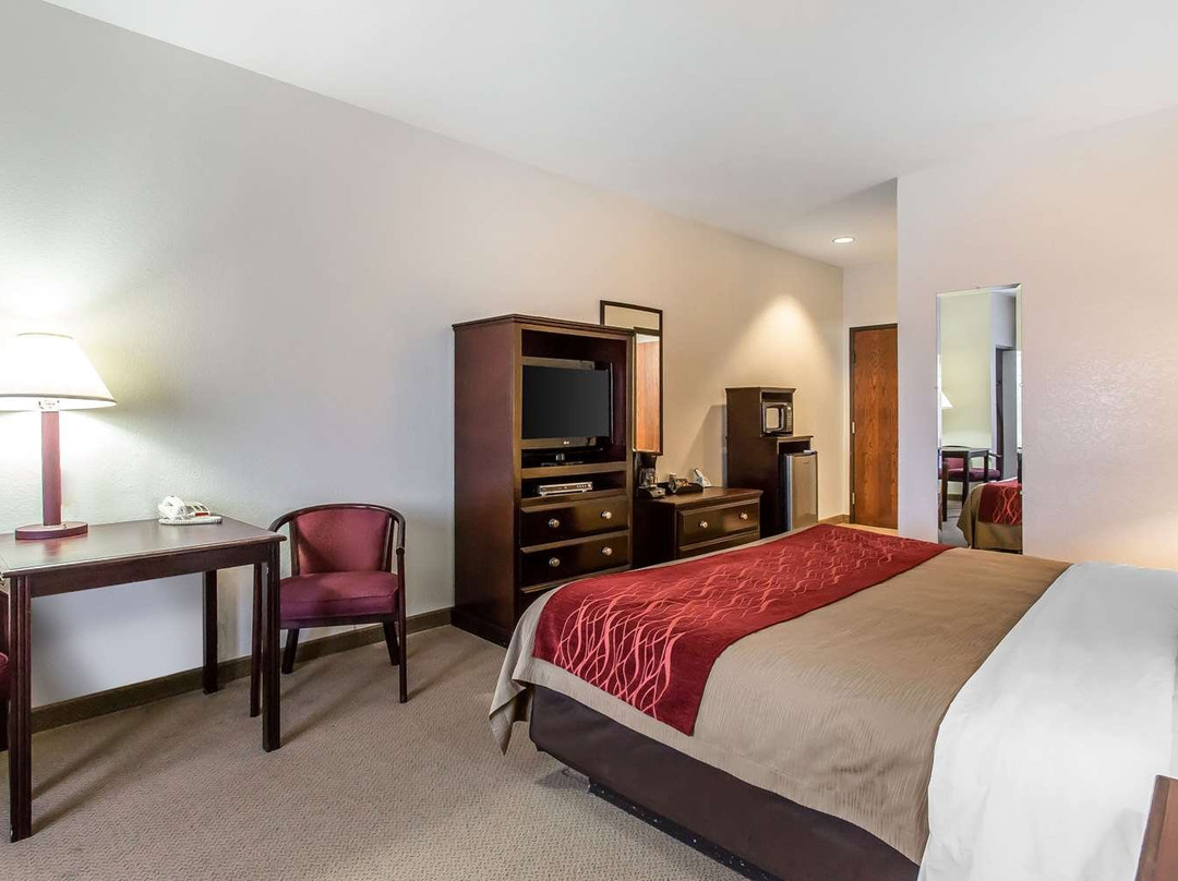 Quality Inn And Suites主图